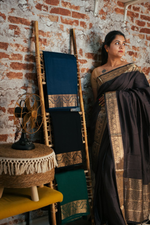 Load image into Gallery viewer, Fine silk