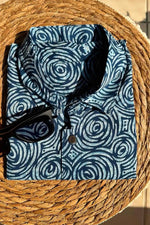 Load image into Gallery viewer, Indigo blue batik style cotton shirt
