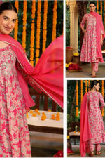 Load image into Gallery viewer, Cotton pink with print work
